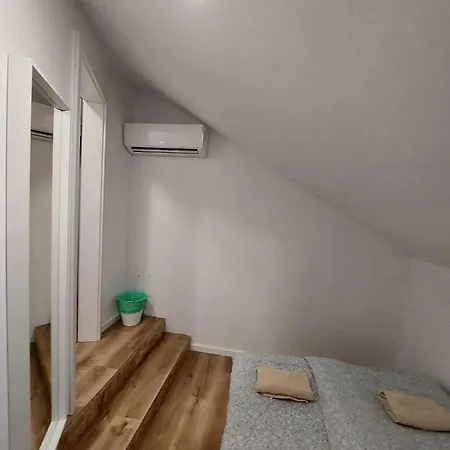 Unique Vila Veselova, Center Pensionat 4*