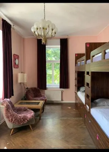 Hiša za goste Unique Vila Veselova, Center 4*