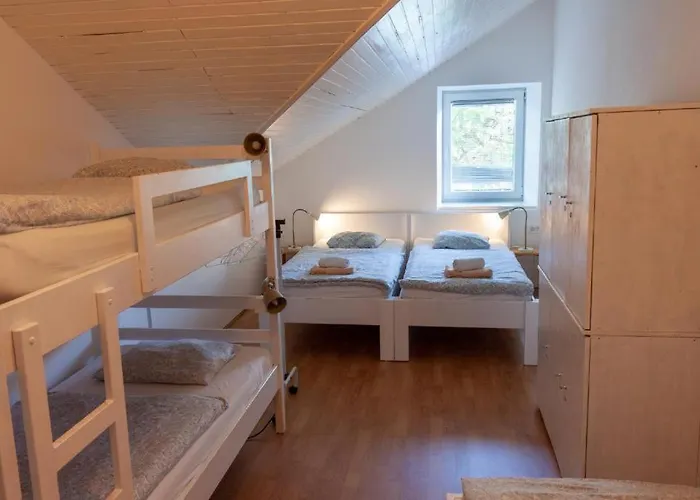 Gæstehus Unique Vila Veselova, Center